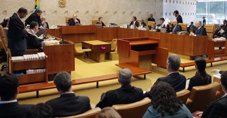 Abaixo-assinado contra aumento de salários do STF chega a 650 mil assinaturas em menos de 1 dia